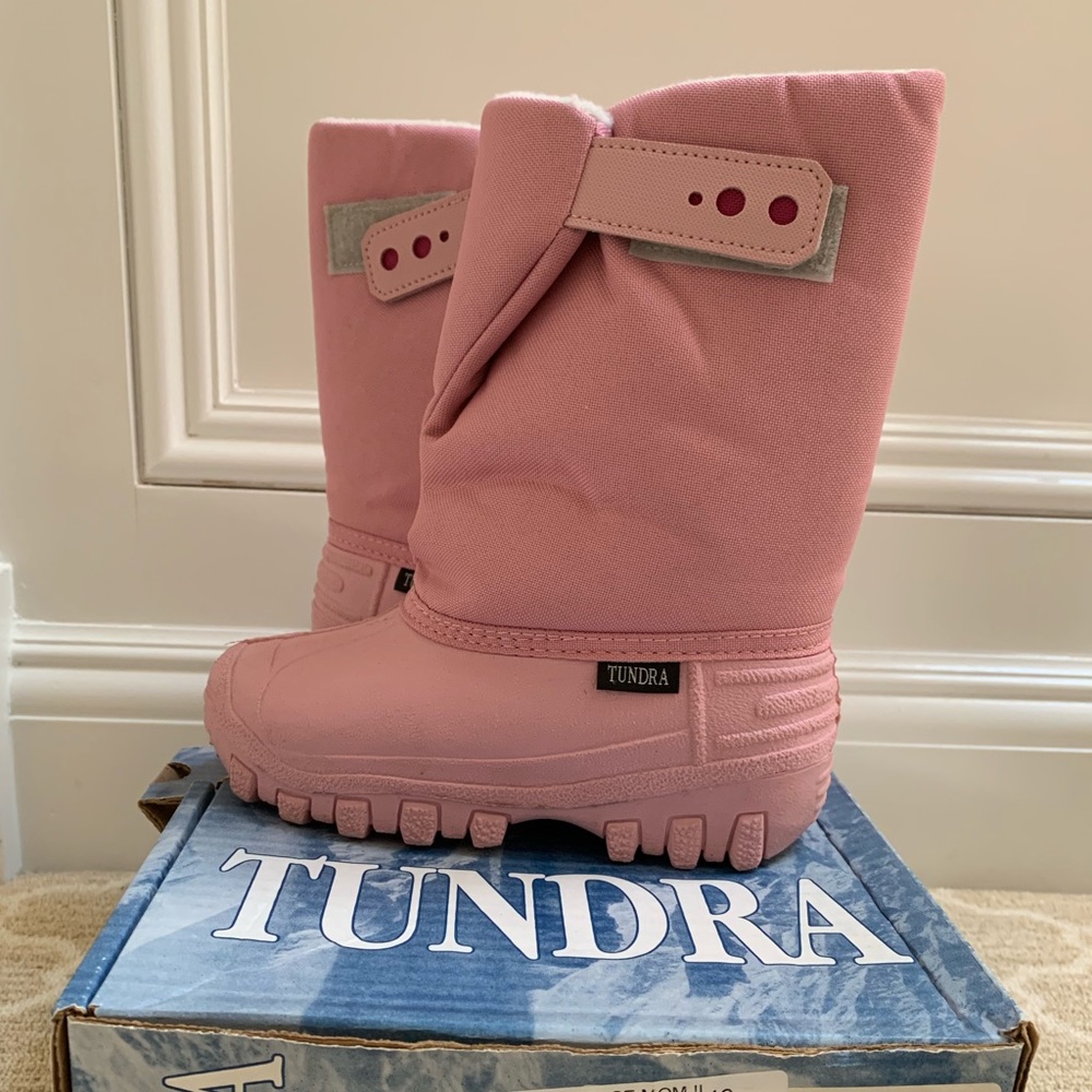 Tundra Boots